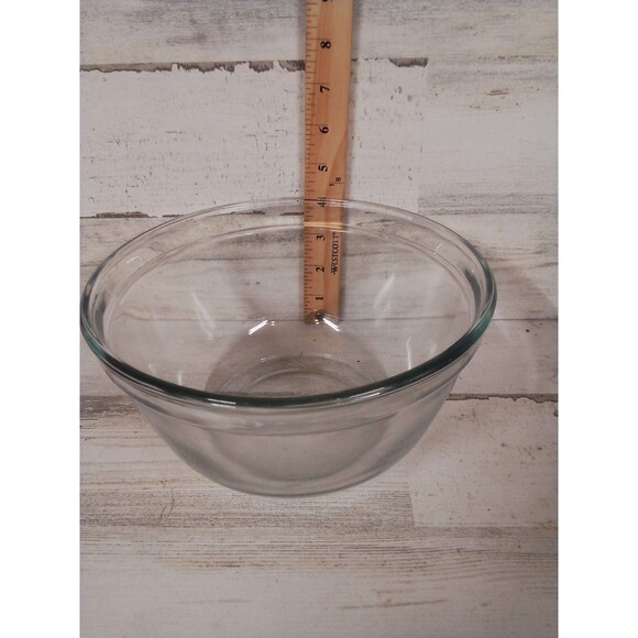 Anchor Hocking clear One Quart Mixing Bowl - Picture 8 of 14